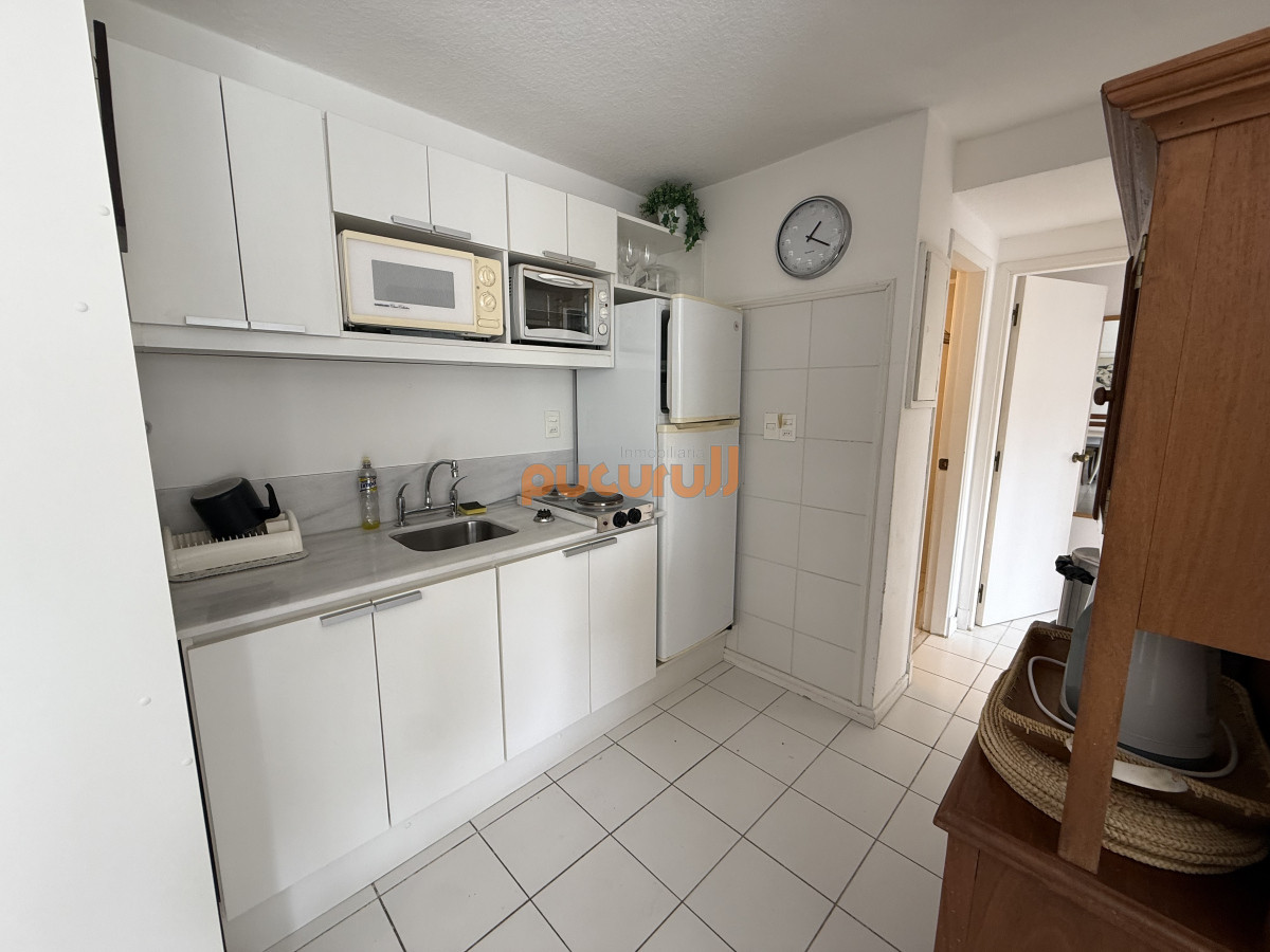 Apartamento ID.2347 - VENTA PUNTA DEL ESTE 2 DORMITORIOS A PASITOS DEL PUERTO Y GORLERO CON AMENITIES