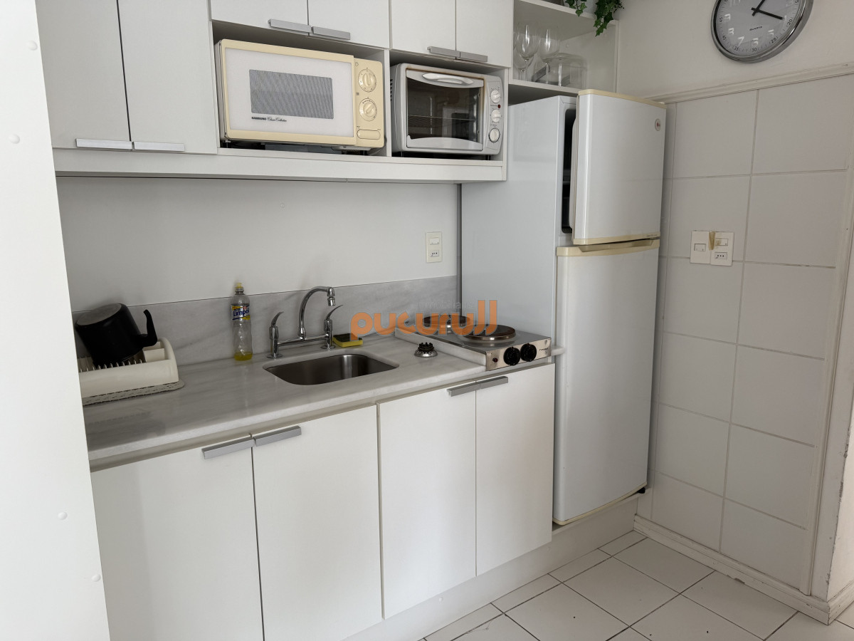Apartamento ID.2347 - VENTA PUNTA DEL ESTE 2 DORMITORIOS A PASITOS DEL PUERTO Y GORLERO CON AMENITIES