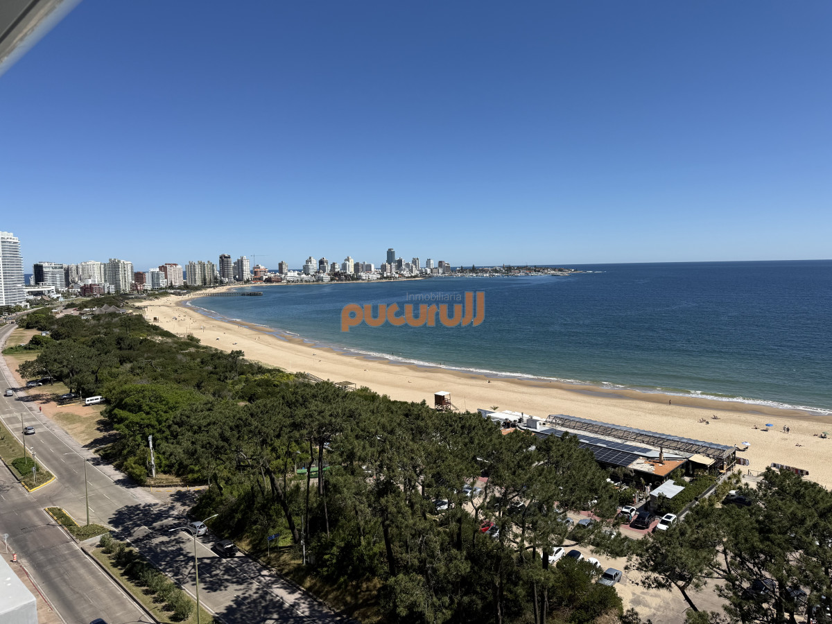 Apartamento ID.2434 - RECIEN INGRESADO, 3 DORMITORIOS Y DEP. VENTA PRIMERA LINEA PLAYA MANSA