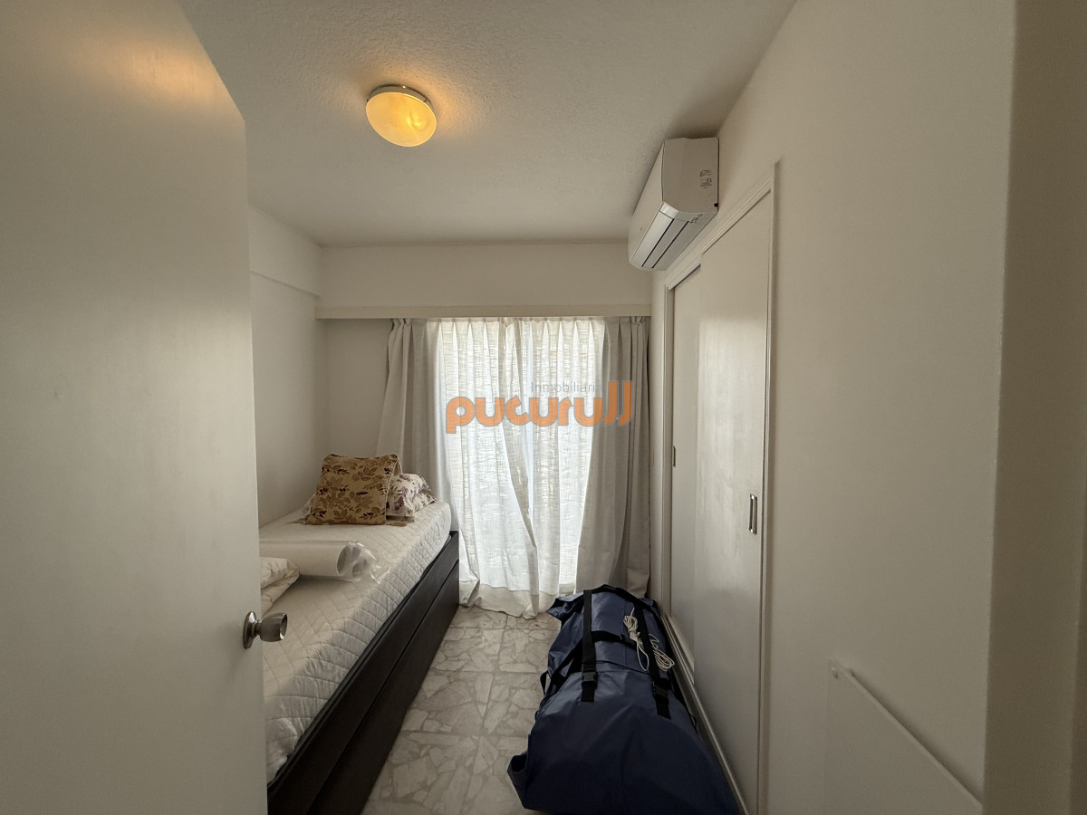 Apartamento ID.2434 - RECIEN INGRESADO, 3 DORMITORIOS Y DEP. VENTA PRIMERA LINEA PLAYA MANSA