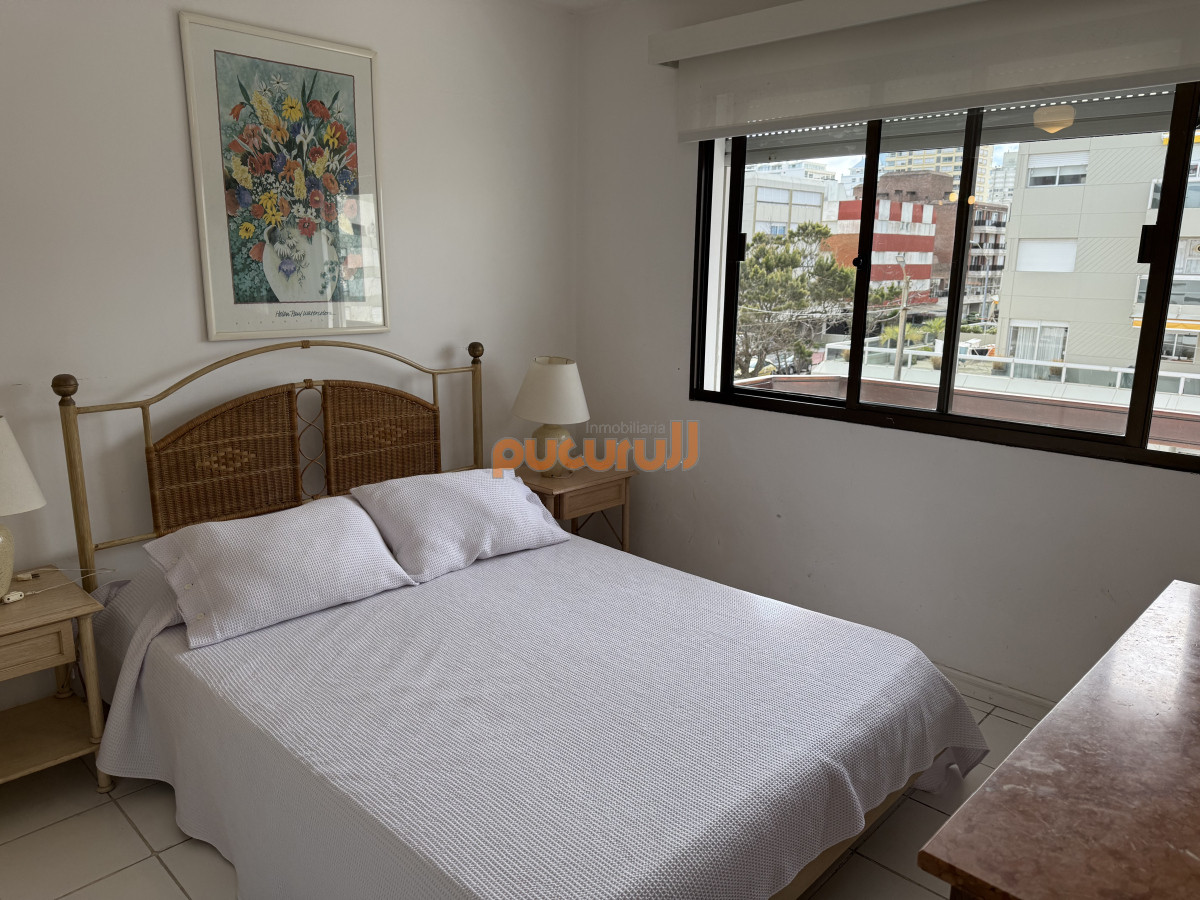 Apartamento ID.2347 - VENTA PUNTA DEL ESTE 2 DORMITORIOS A PASITOS DEL PUERTO Y GORLERO CON AMENITIES