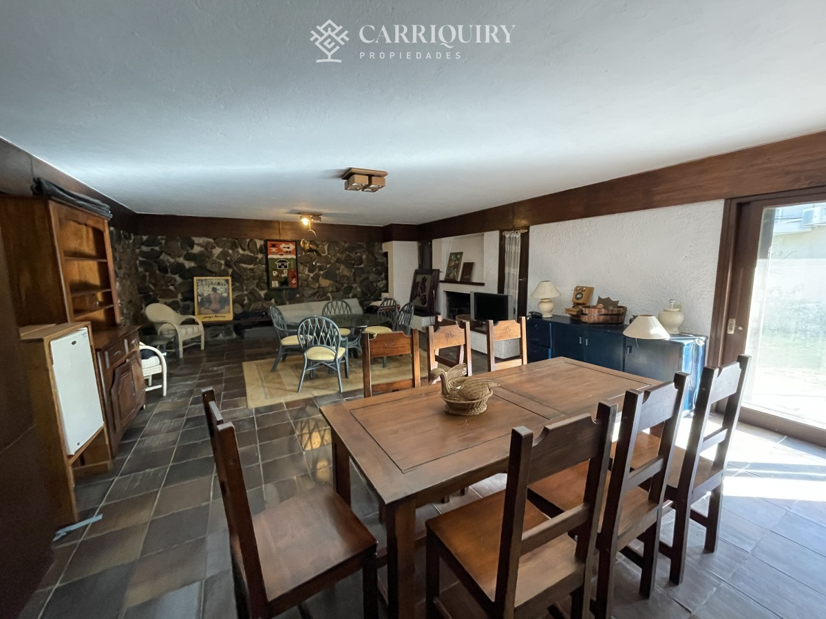 Casa ID.6673 - CASA EN VENTA, EXCELENTE ZONA RESIDENCIAL PUNTA DEL ESTE, PLAYA MANSA