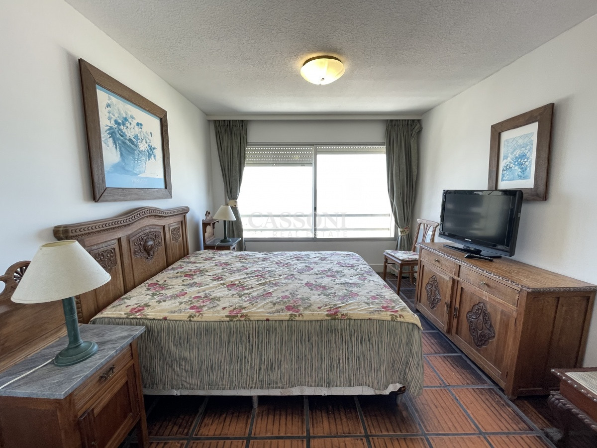 Apartamento ID.3994 - APARTAMENTO EN PENINSULA 3 DORMITORIOS 2 BAÑOS VENTA Y ALQUILER TEMPORAL