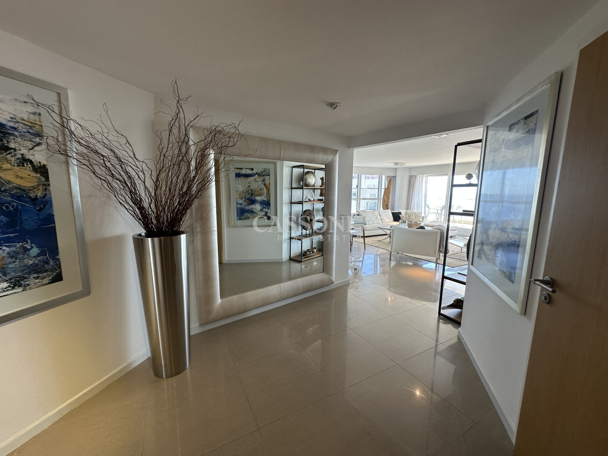 Apartamento ID.2585 - ESPECTACULAR ESTADO EDIFICIO EN ZONA DE ENJOY ALEXANDER 