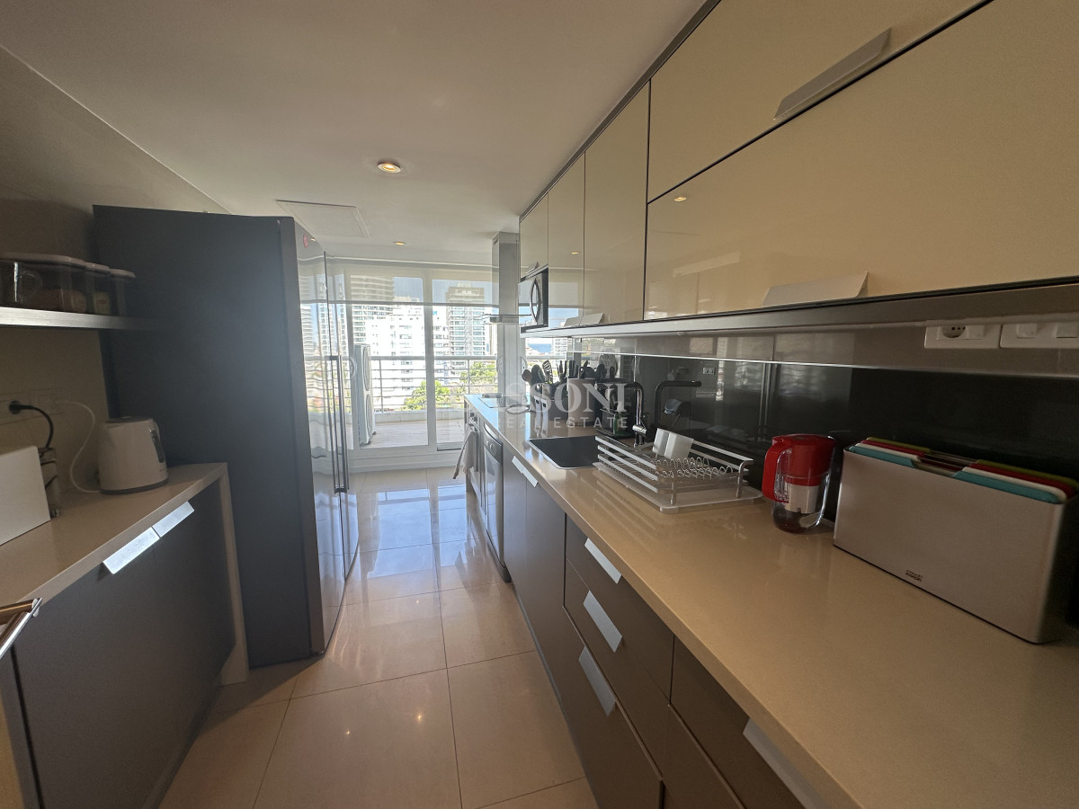Apartamento ID.2585 - ESPECTACULAR ESTADO EDIFICIO EN ZONA DE ENJOY ALEXANDER 