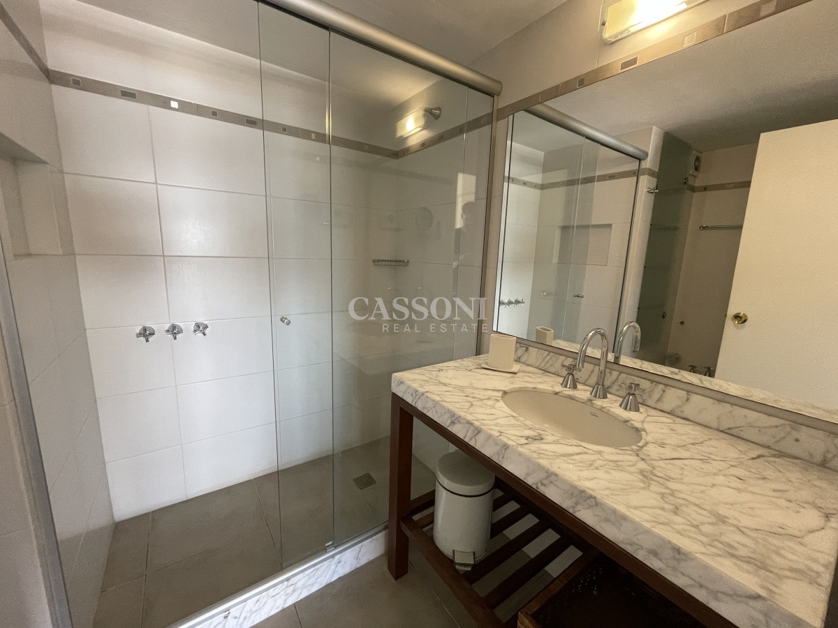Apartamento ID.3994 - APARTAMENTO EN PENINSULA 3 DORMITORIOS 2 BAÑOS VENTA Y ALQUILER TEMPORAL