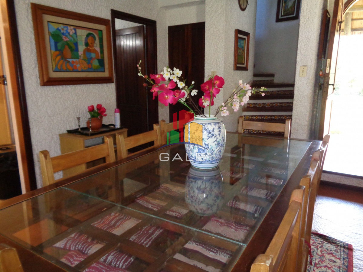 Casa ID.474 - Alquiler anual y venta  hermosa casa en zona de prestigio, alquiler en Punta del Este, barrio Beverly Hills