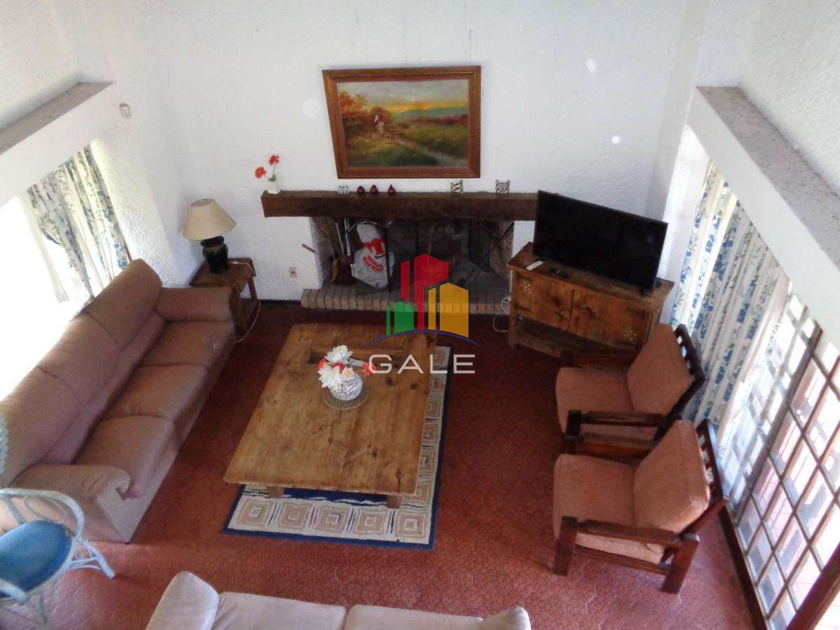 Casa ID.474 - Alquiler anual y venta  hermosa casa en zona de prestigio, alquiler en Punta del Este, barrio Beverly Hills