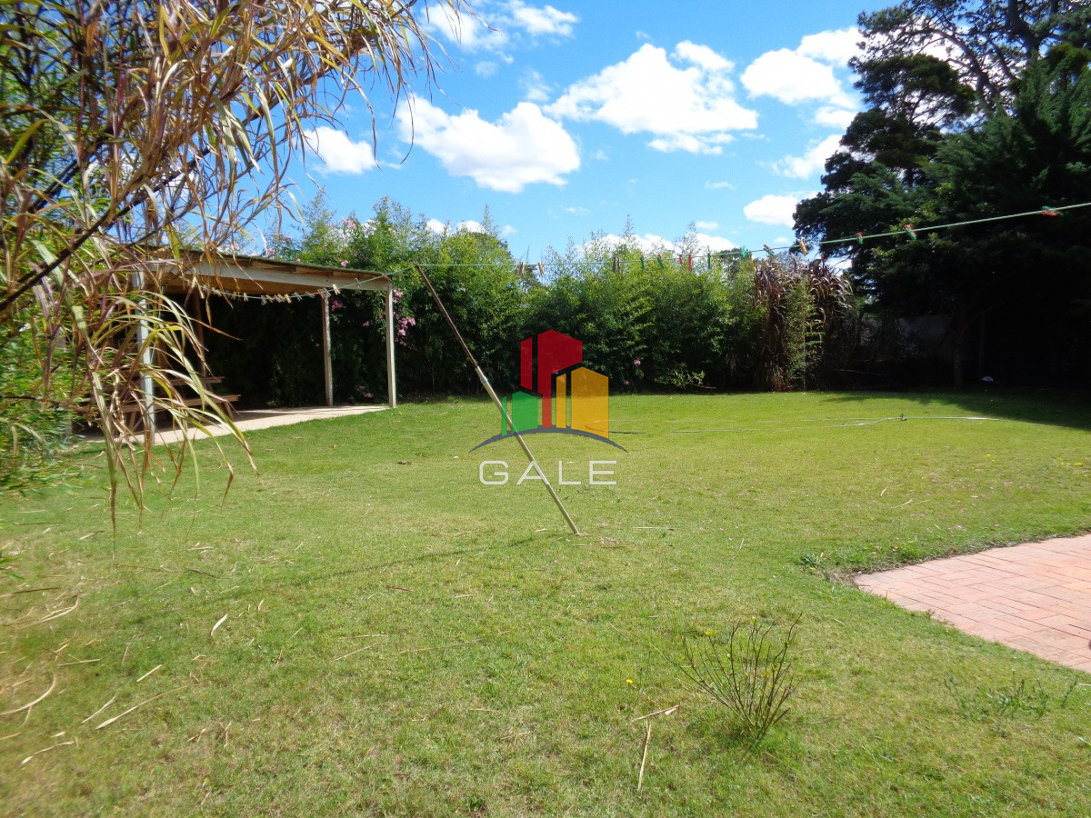 Casa ID.474 - Alquiler anual y venta  hermosa casa en zona de prestigio, alquiler en Punta del Este, barrio Beverly Hills