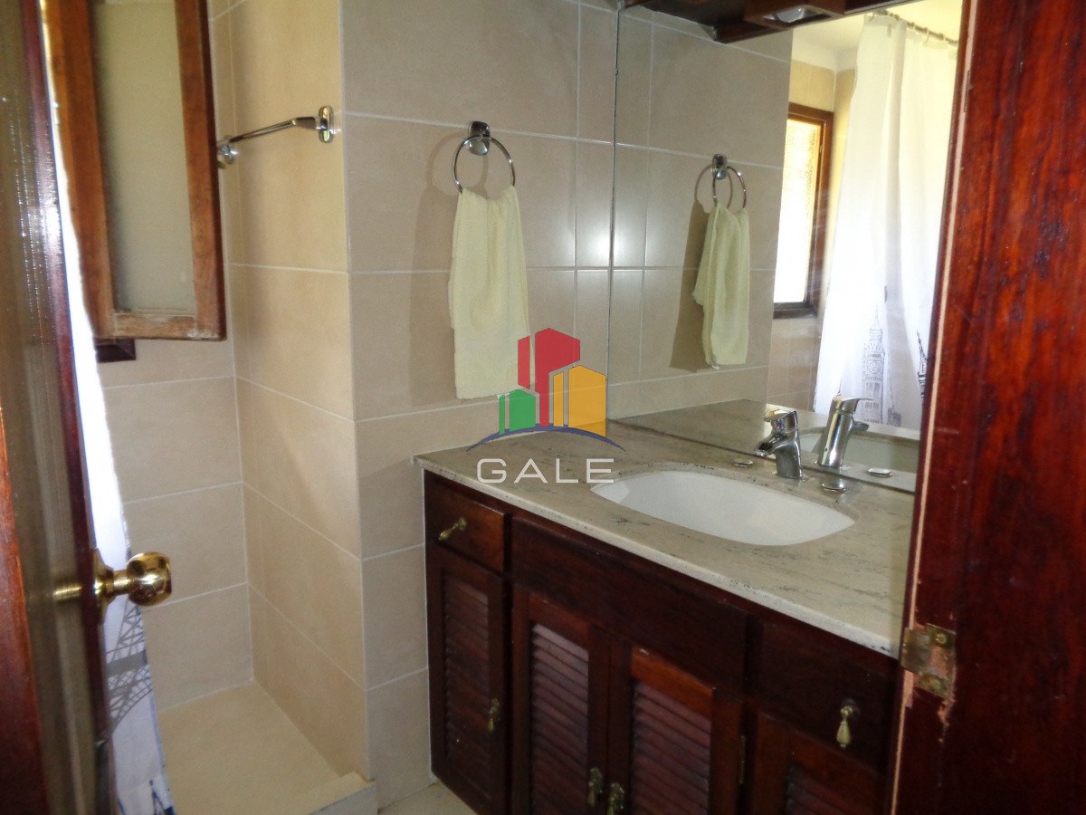 Casa ID.474 - Alquiler anual y venta  hermosa casa en zona de prestigio, alquiler en Punta del Este, barrio Beverly Hills