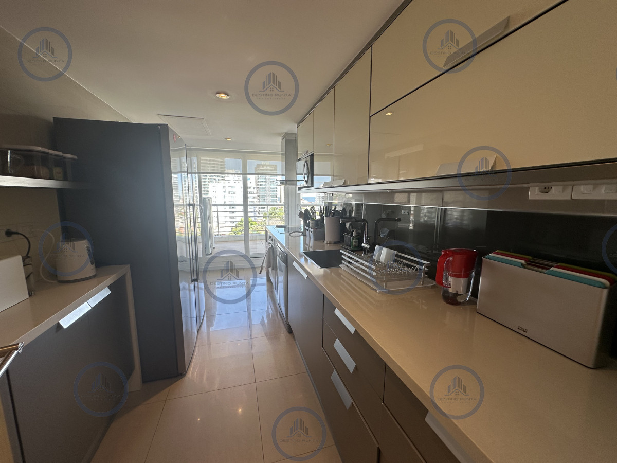 Apartamento ID.2402 - ESPECTACULAR ESTADO EDIFICIO EN ZONA DE ENJOY ALEXANDER 