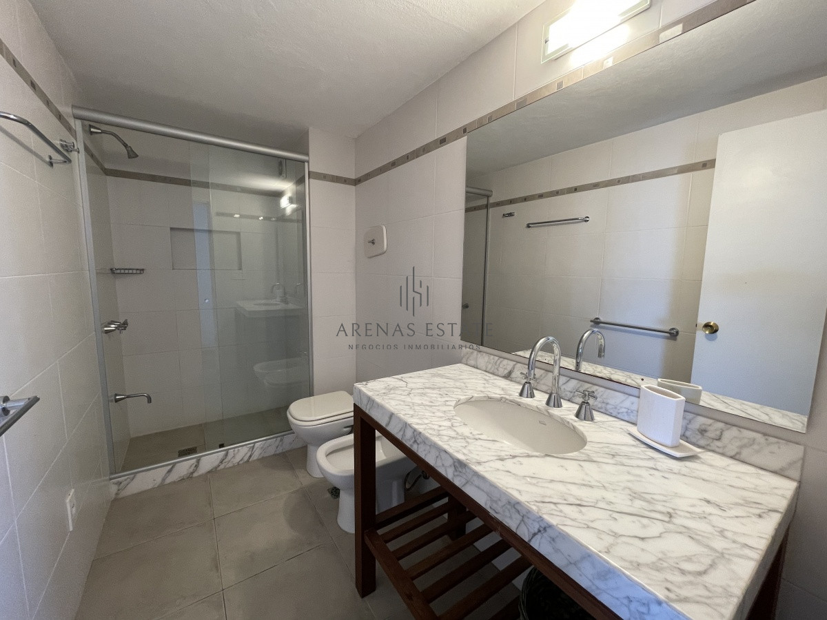 Apartamento ID.707 - APARTAMENTO EN PENINSULA 3 DORMITORIOS 2 BAÑOS VENTA Y ALQUILER TEMPORAL