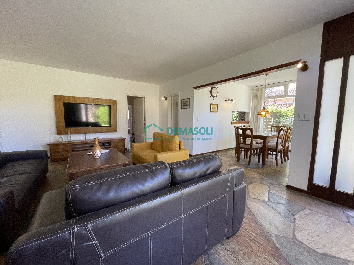 Casa ID.577 - CASA EN VENTA EN PUNTA DEL ESTE 3 DORMITORIOS