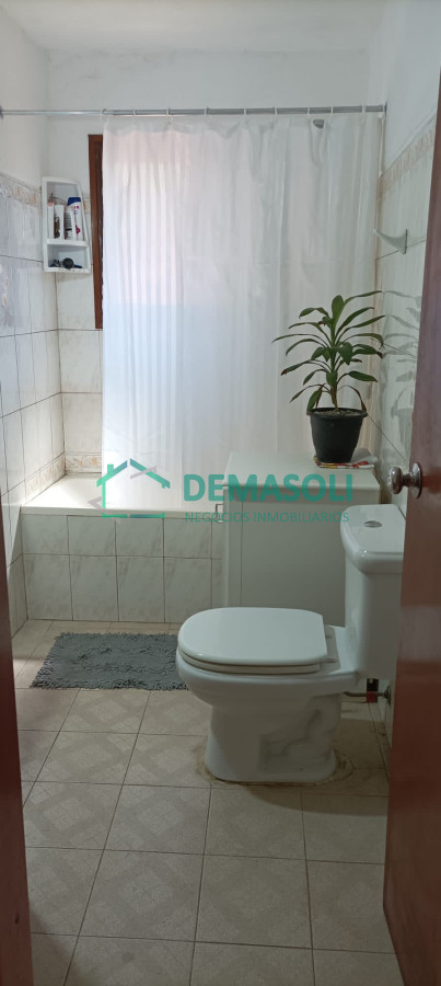 Casa ID.976 - CASA EN VENTA EN ALTOS DE PINARES CON EXCELENTE TERRENO