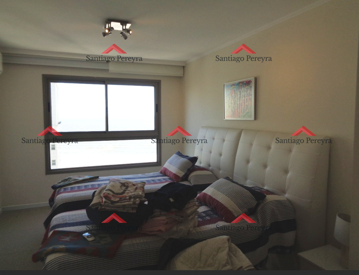 Apartamento ID.7988 - PENT HOUSE EN TORRE IMPERIAL DE PUNTA DEL ESTE VENTA 