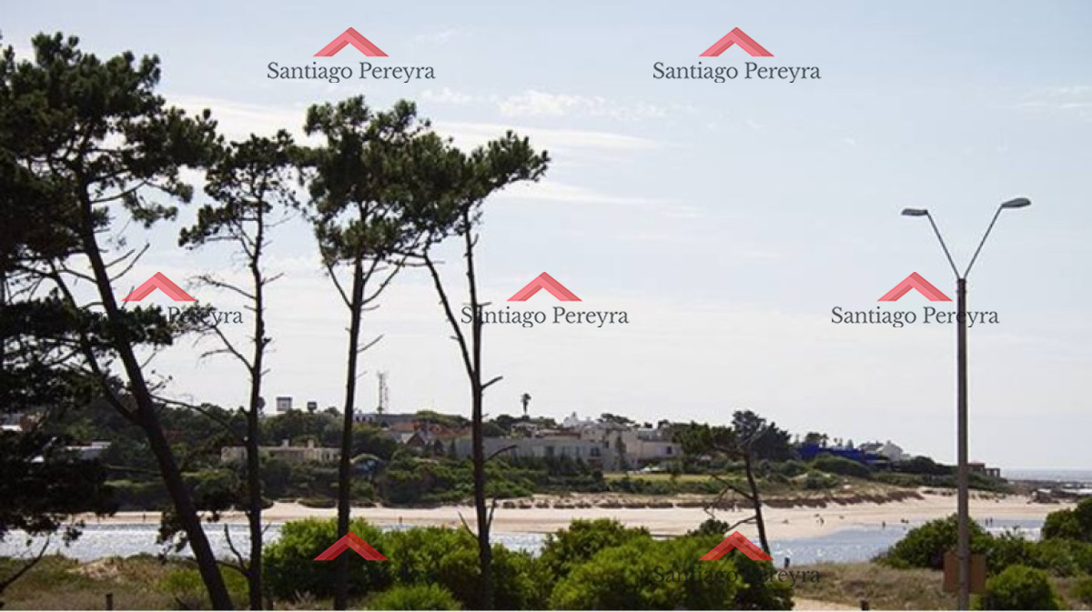 Apartamento ID.6807 - VENTA ESTUFA A LEÑA 2 DORMITORIOS CON TODA LA VISTA AL ARROYO Y OCEANO