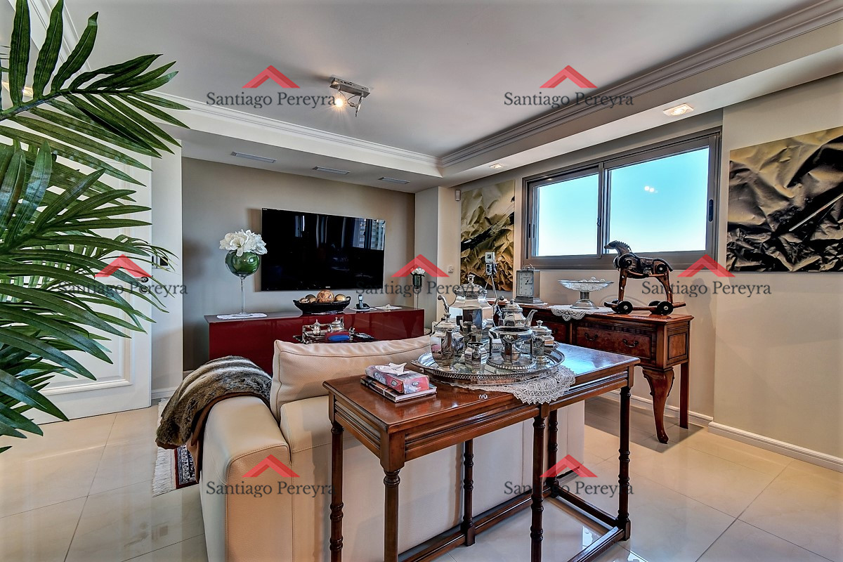 Apartamento ID.5299 - Espectacular semipiso en venta, Punta del Este, Oportunidad