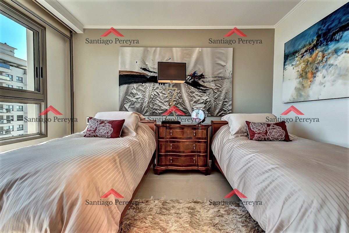 Apartamento ID.5299 - Espectacular semipiso en venta, Punta del Este, Oportunidad