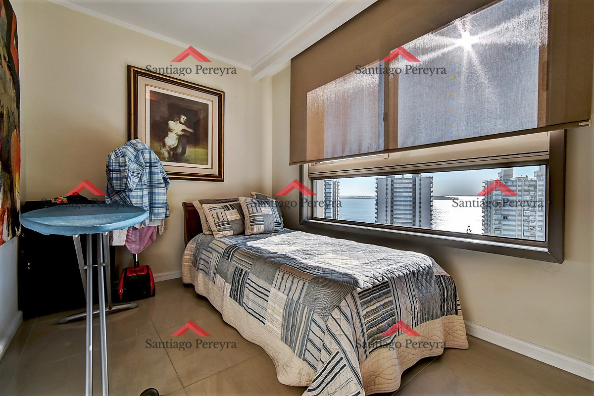 Apartamento ID.5299 - Espectacular semipiso en venta, Punta del Este, Oportunidad