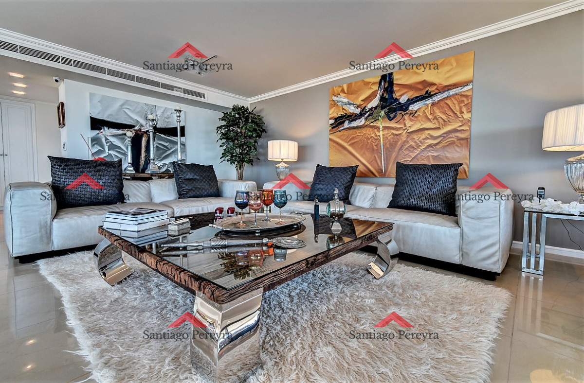 Apartamento ID.5299 - Espectacular semipiso en venta, Punta del Este, Oportunidad