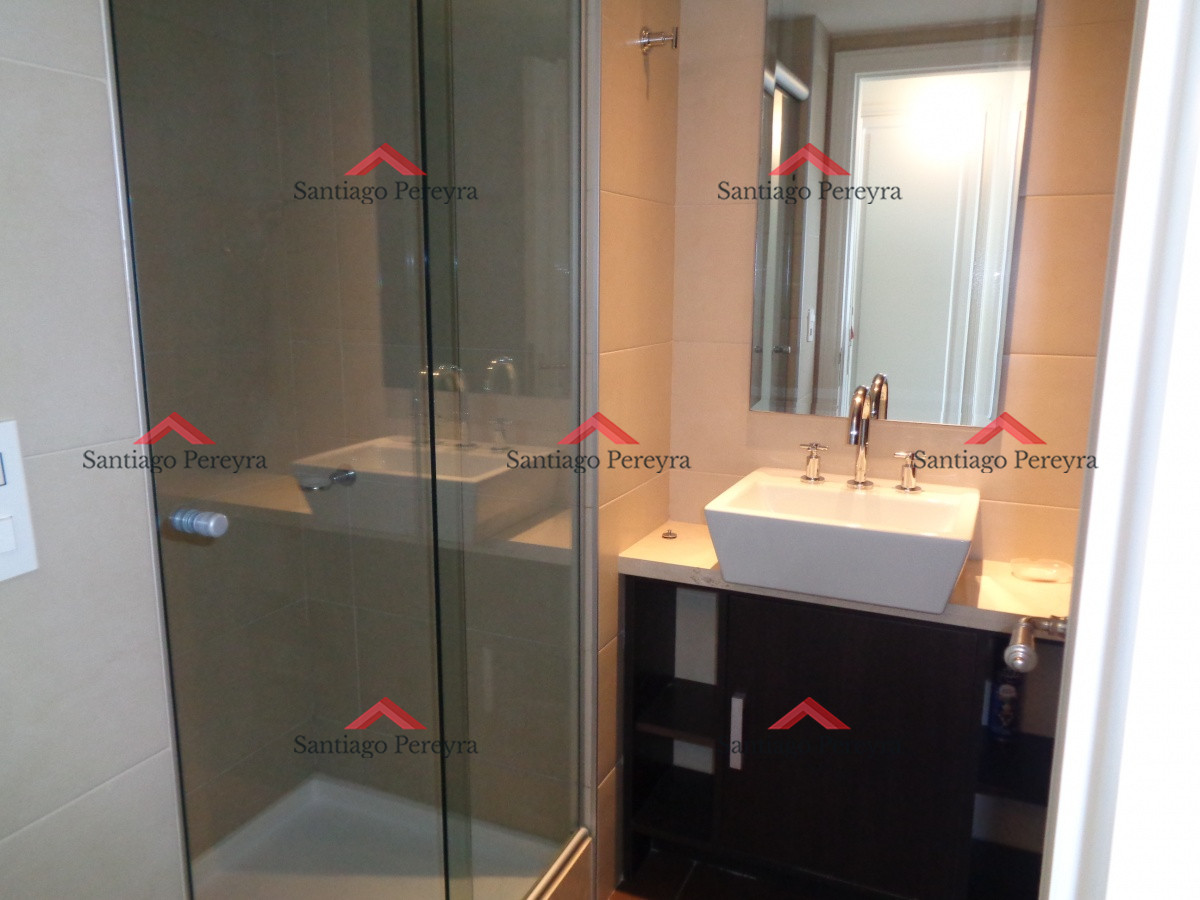 Apartamento ID.7988 - PENT HOUSE EN TORRE IMPERIAL DE PUNTA DEL ESTE VENTA 