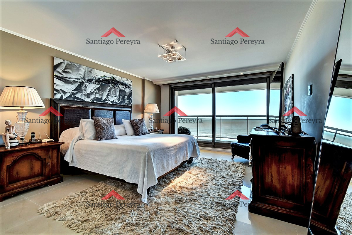 Apartamento ID.5299 - Espectacular semipiso en venta, Punta del Este, Oportunidad