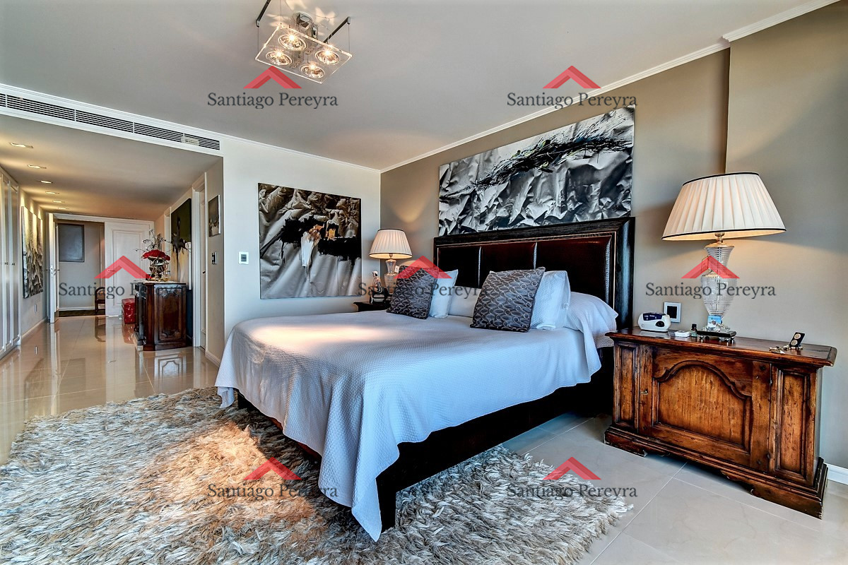 Apartamento ID.5299 - Espectacular semipiso en venta, Punta del Este, Oportunidad