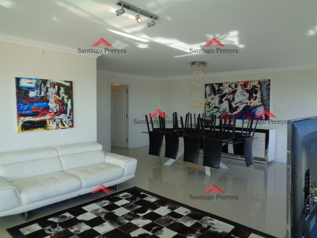 Apartamento ID.7988 - PENT HOUSE EN TORRE IMPERIAL DE PUNTA DEL ESTE VENTA 