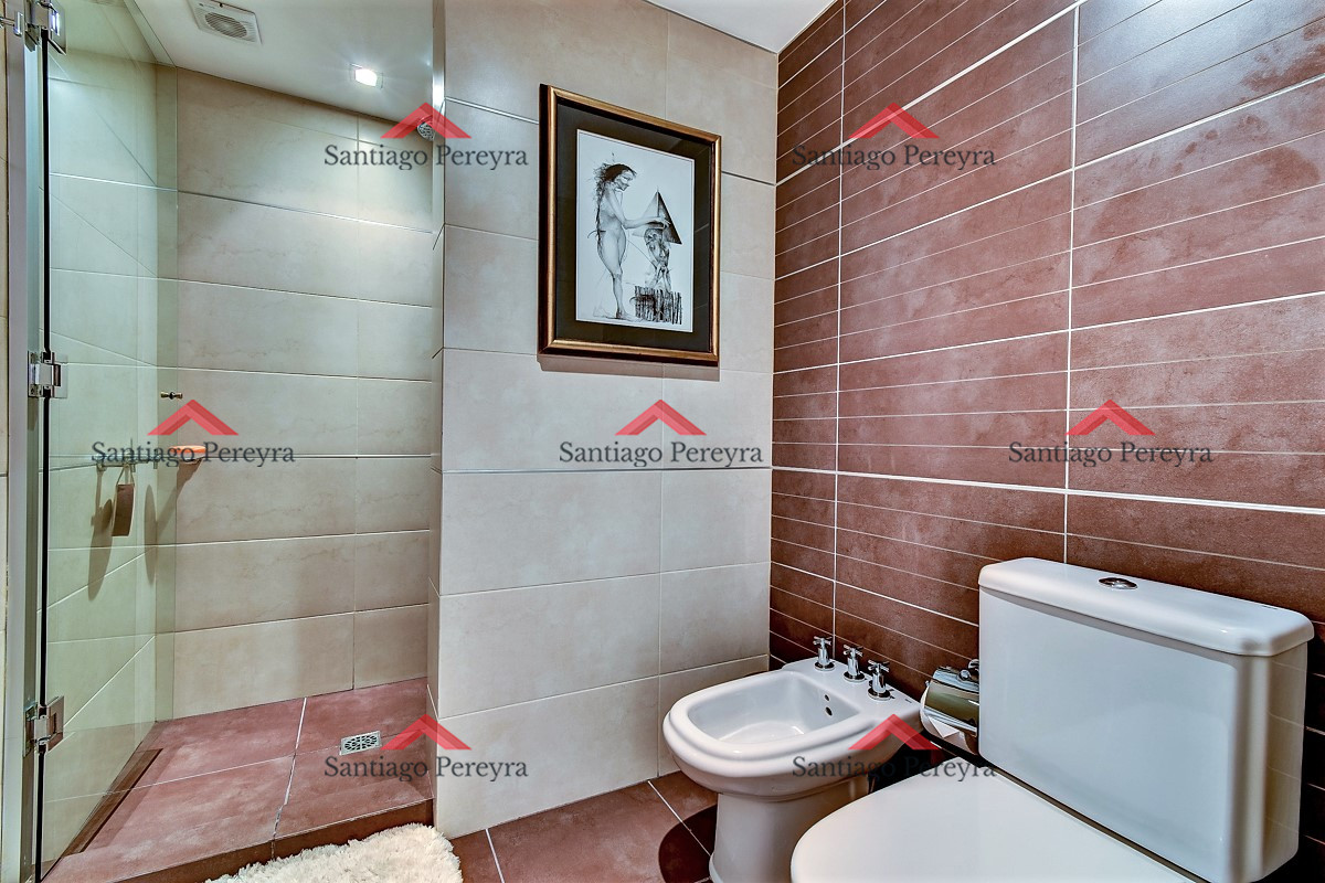 Apartamento ID.5299 - Espectacular semipiso en venta, Punta del Este, Oportunidad