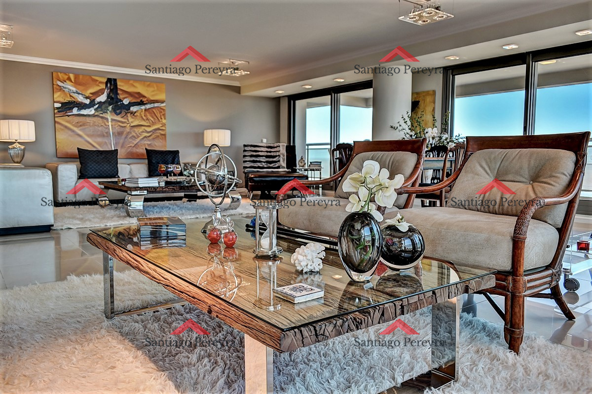 Apartamento ID.5299 - Espectacular semipiso en venta, Punta del Este, Oportunidad