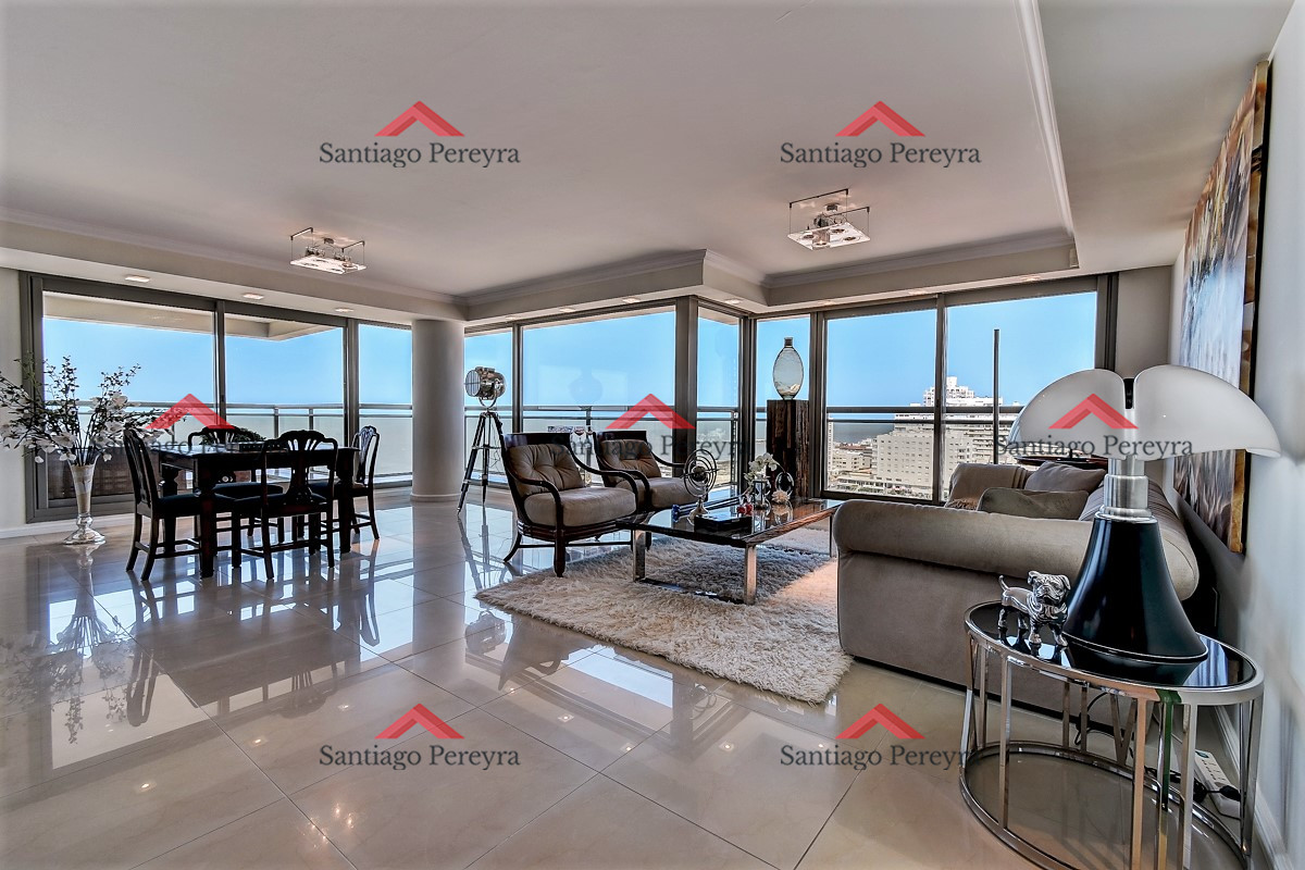 Apartamento ID.5299 - Espectacular semipiso en venta, Punta del Este, Oportunidad