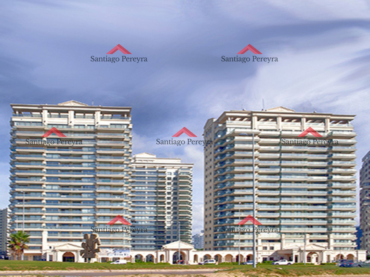 Apartamento ID.5299 - Espectacular semipiso en venta, Punta del Este, Oportunidad