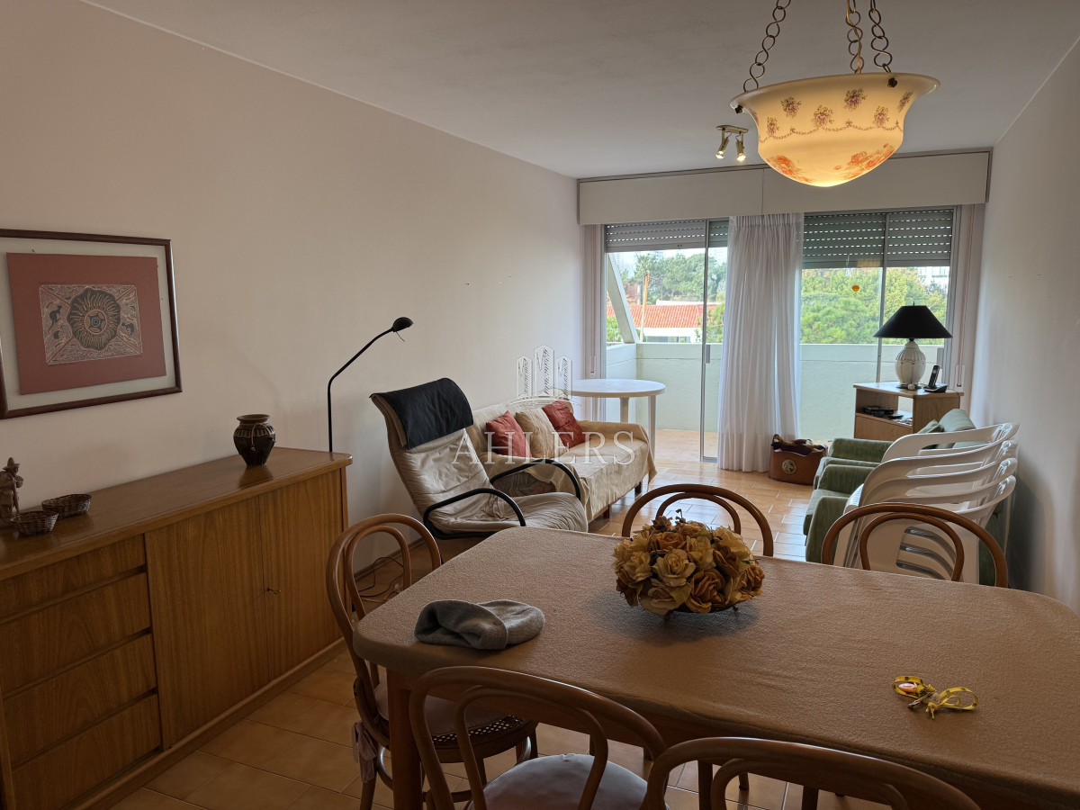 Apartamento ID.306 - 2 DORMITORIOS ALQUILER ANUAL EN PUNTA DEL ESTE 