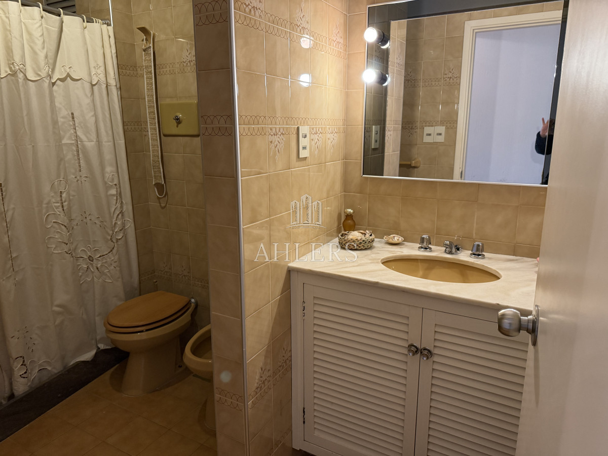 Apartamento ID.306 - 2 DORMITORIOS ALQUILER ANUAL EN PUNTA DEL ESTE 