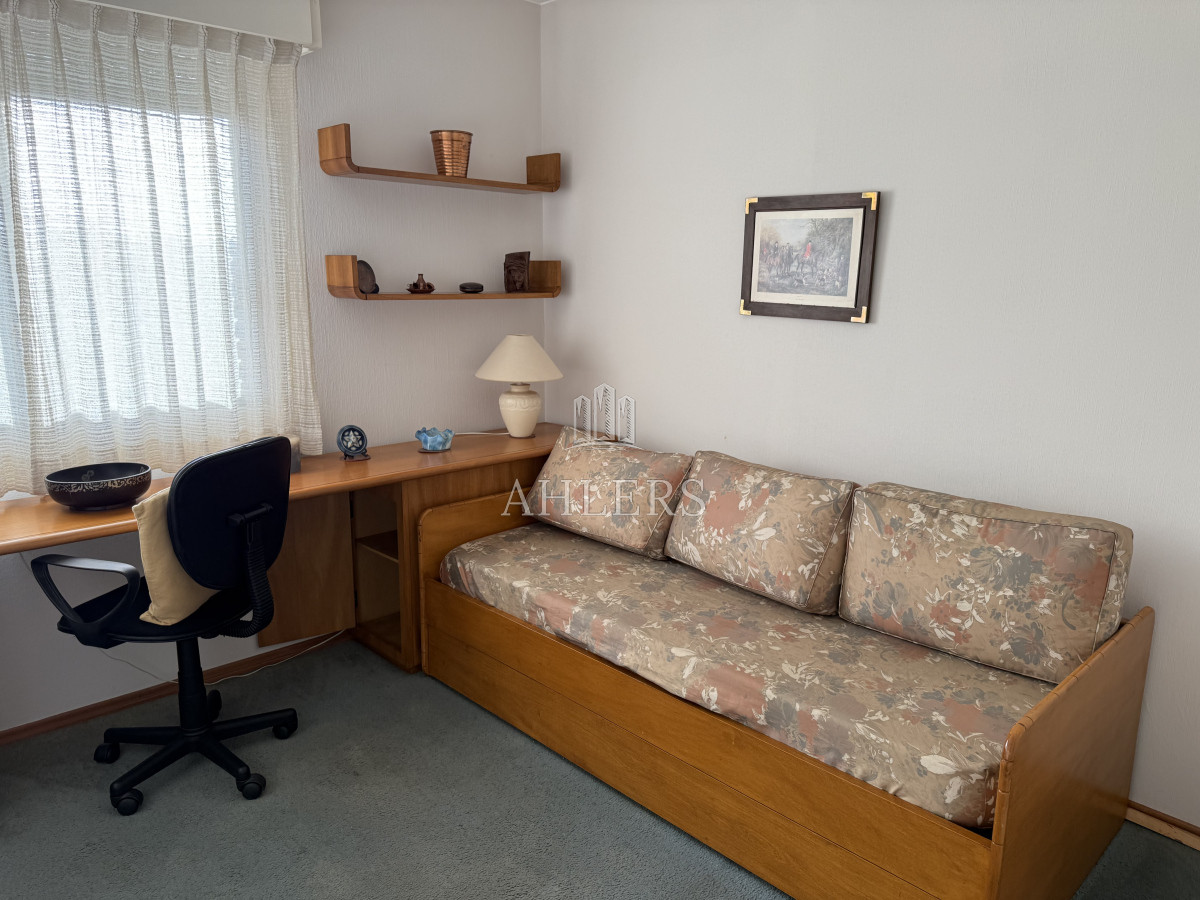 Apartamento ID.306 - 2 DORMITORIOS ALQUILER ANUAL EN PUNTA DEL ESTE 