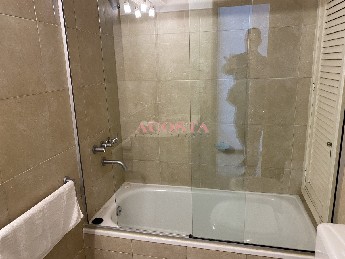 Apartamento ID.268 - HERMOSO APARTAMENTO 3 DORMITORIOS Y DEPENDENCIA VENTA EN PUNTA DEL ESTE