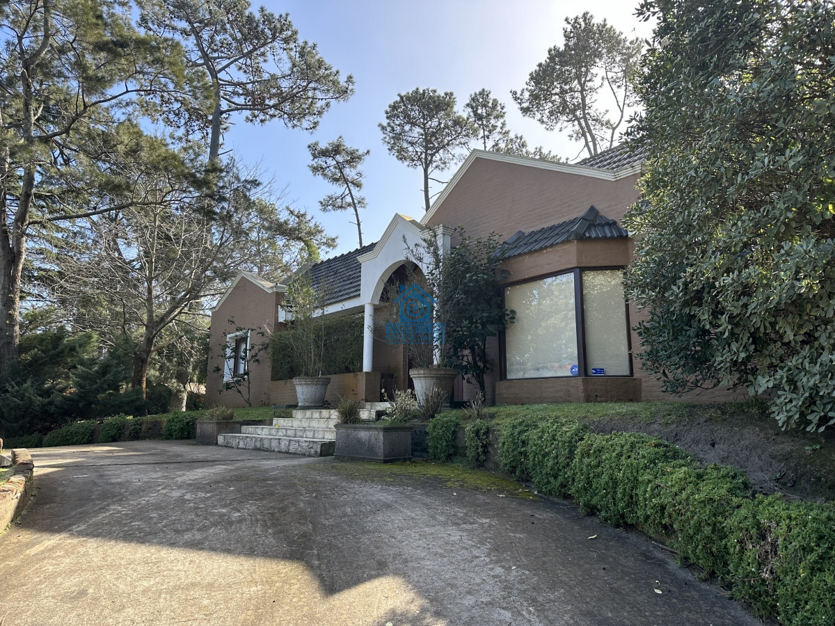 Casa ID.293 - SAN RAFAEL, PUNTA DEL ESTE EN VENTA CASA 4 DORMITORIOS PISCINA
