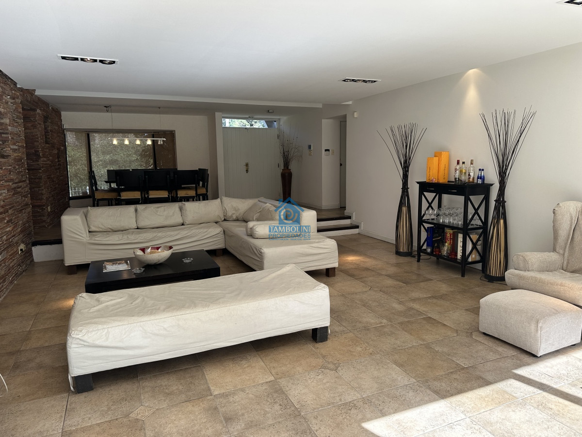 Casa ID.293 - SAN RAFAEL, PUNTA DEL ESTE EN VENTA CASA 4 DORMITORIOS PISCINA
