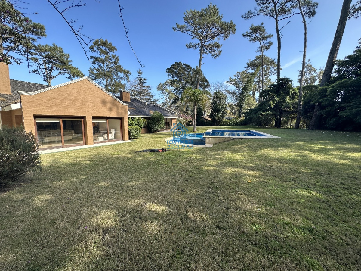 Casa ID.293 - SAN RAFAEL, PUNTA DEL ESTE EN VENTA CASA 4 DORMITORIOS PISCINA