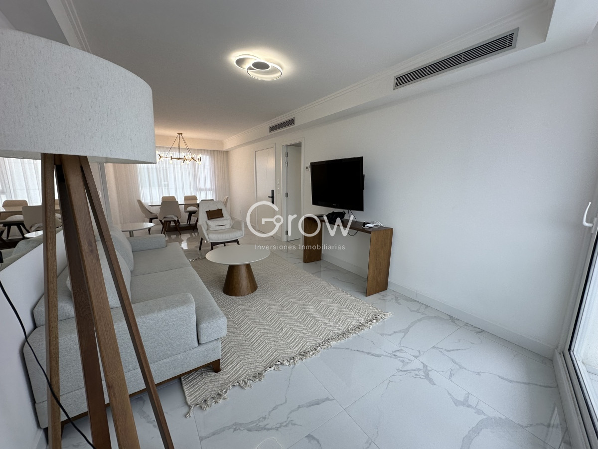 Apartamento ID.2136 - PARAMOUNT ALQUILER ENERO EN PUNTA DEL ESTE, SUPER PREMIUM 2 DORMITORIOS