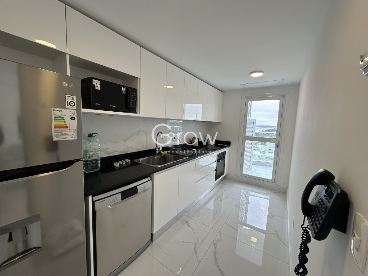 Apartamento ID.2136 - PARAMOUNT ALQUILER ENERO EN PUNTA DEL ESTE, SUPER PREMIUM 2 DORMITORIOS