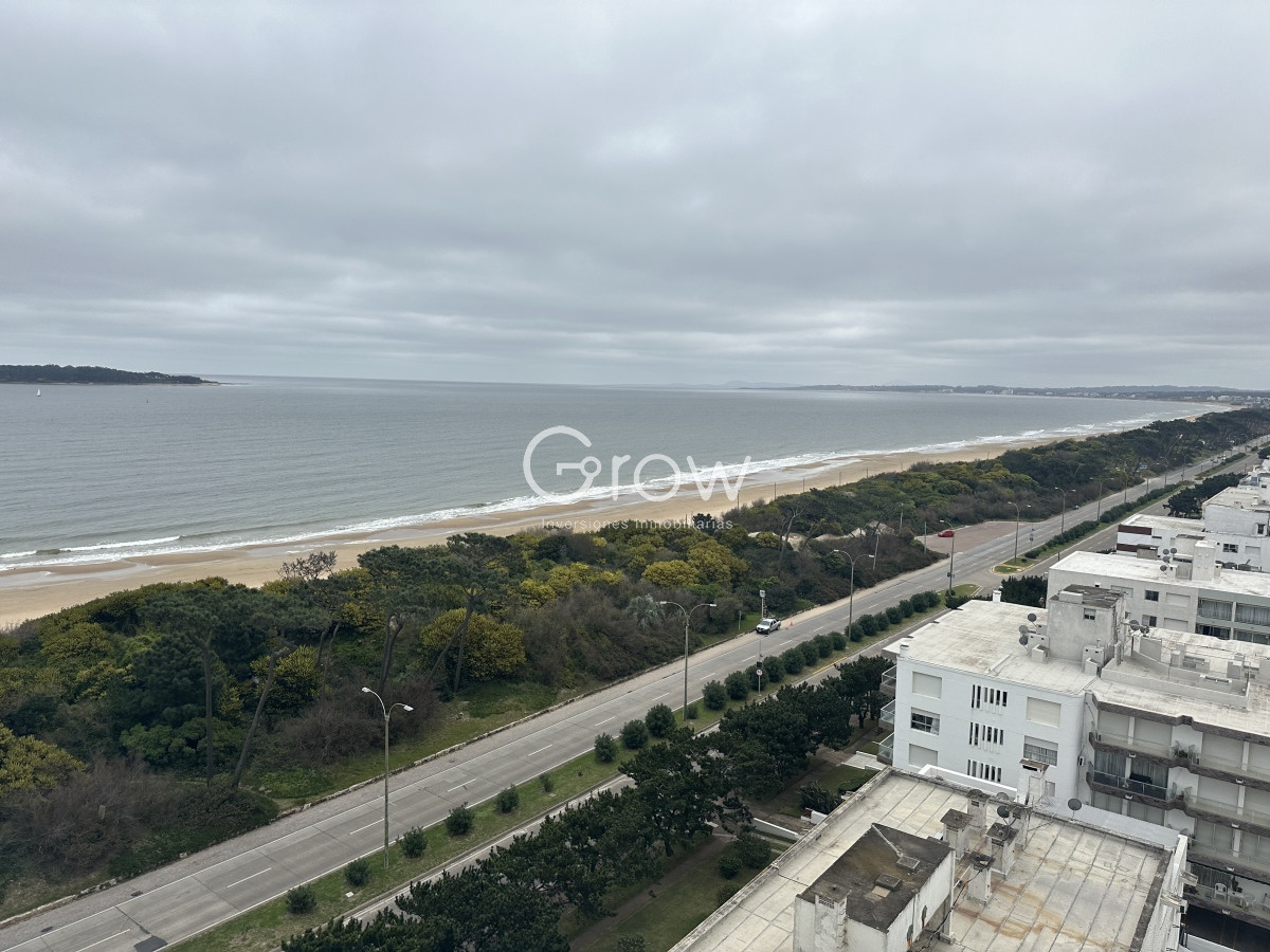 Apartamento ID.2136 - PARAMOUNT ALQUILER ENERO EN PUNTA DEL ESTE, SUPER PREMIUM 2 DORMITORIOS