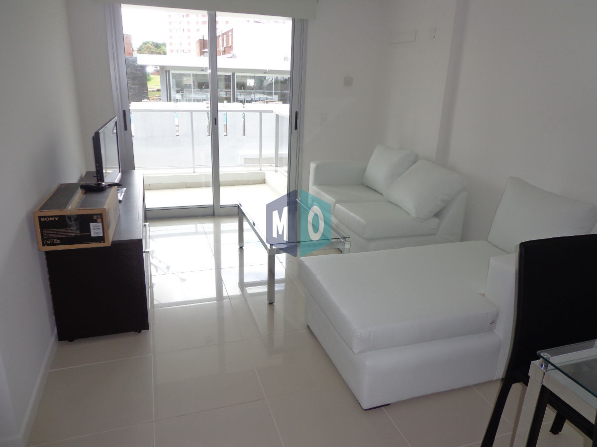 Apartamento ID.480 - Apartamento en Brava, 2 dormitorios, multiples servicios 