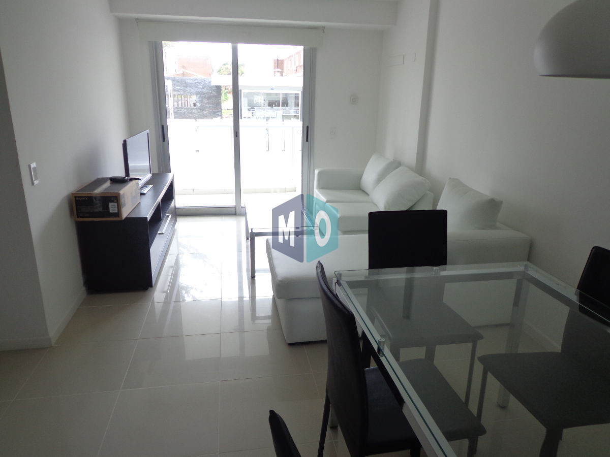 Apartamento ID.480 - Apartamento en Brava, 2 dormitorios, multiples servicios 