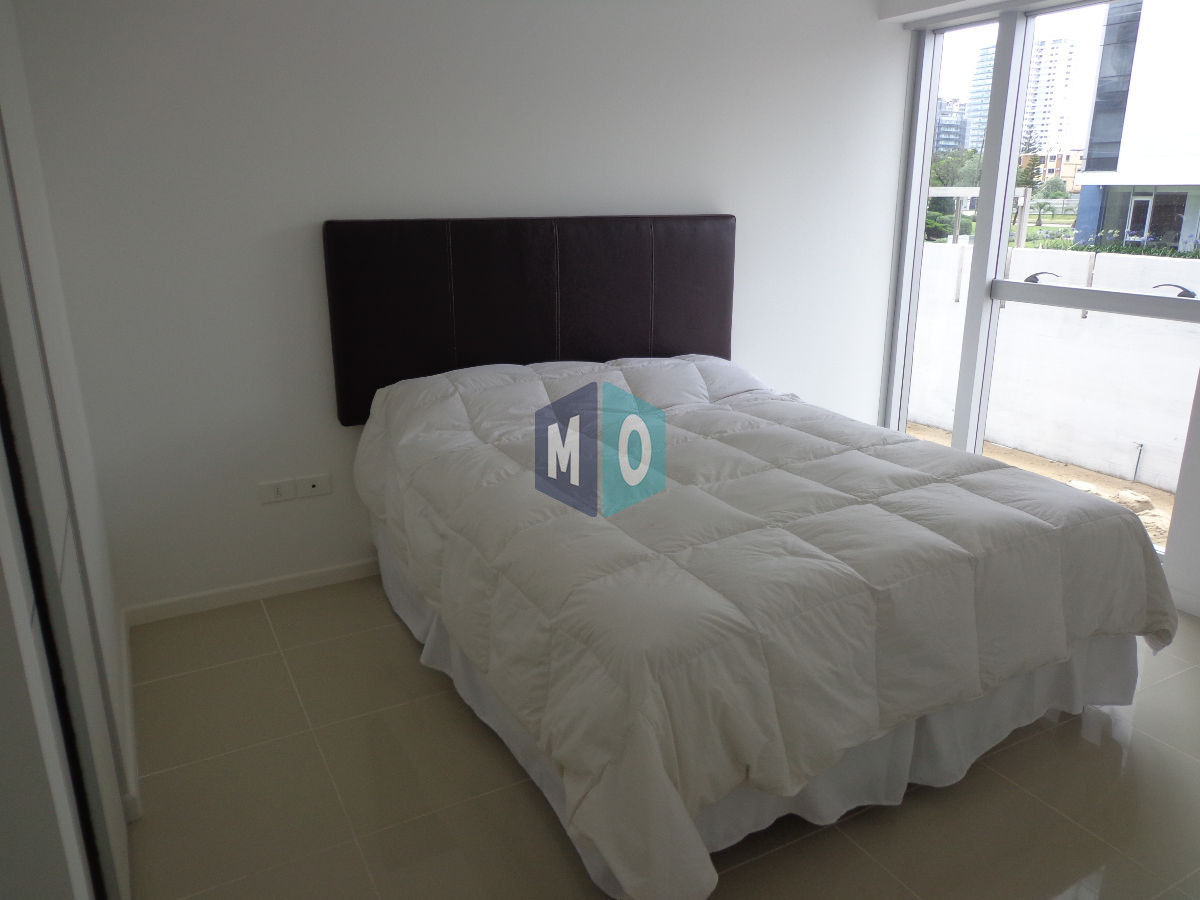 Apartamento ID.480 - Apartamento en Brava, 2 dormitorios, multiples servicios 