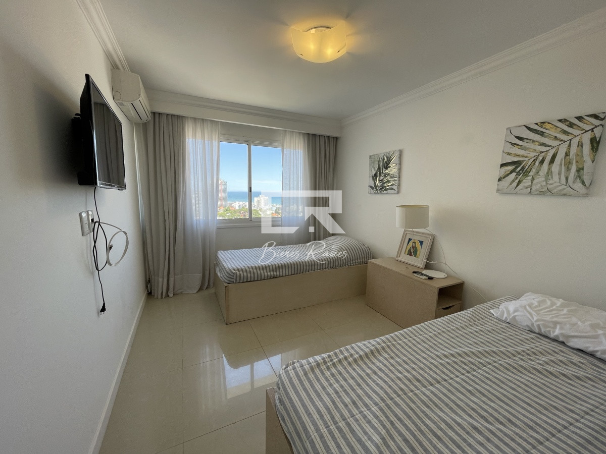 Apartamento ID.774 - Apartamento en Playa Mansa, Punta del Este