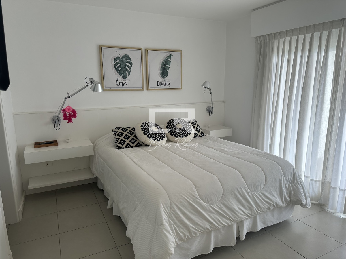 Apartamento ID.499 - ALQUILER  3 DORMITORIOS PENT HOUSE, ESPECTACULAR VISTA