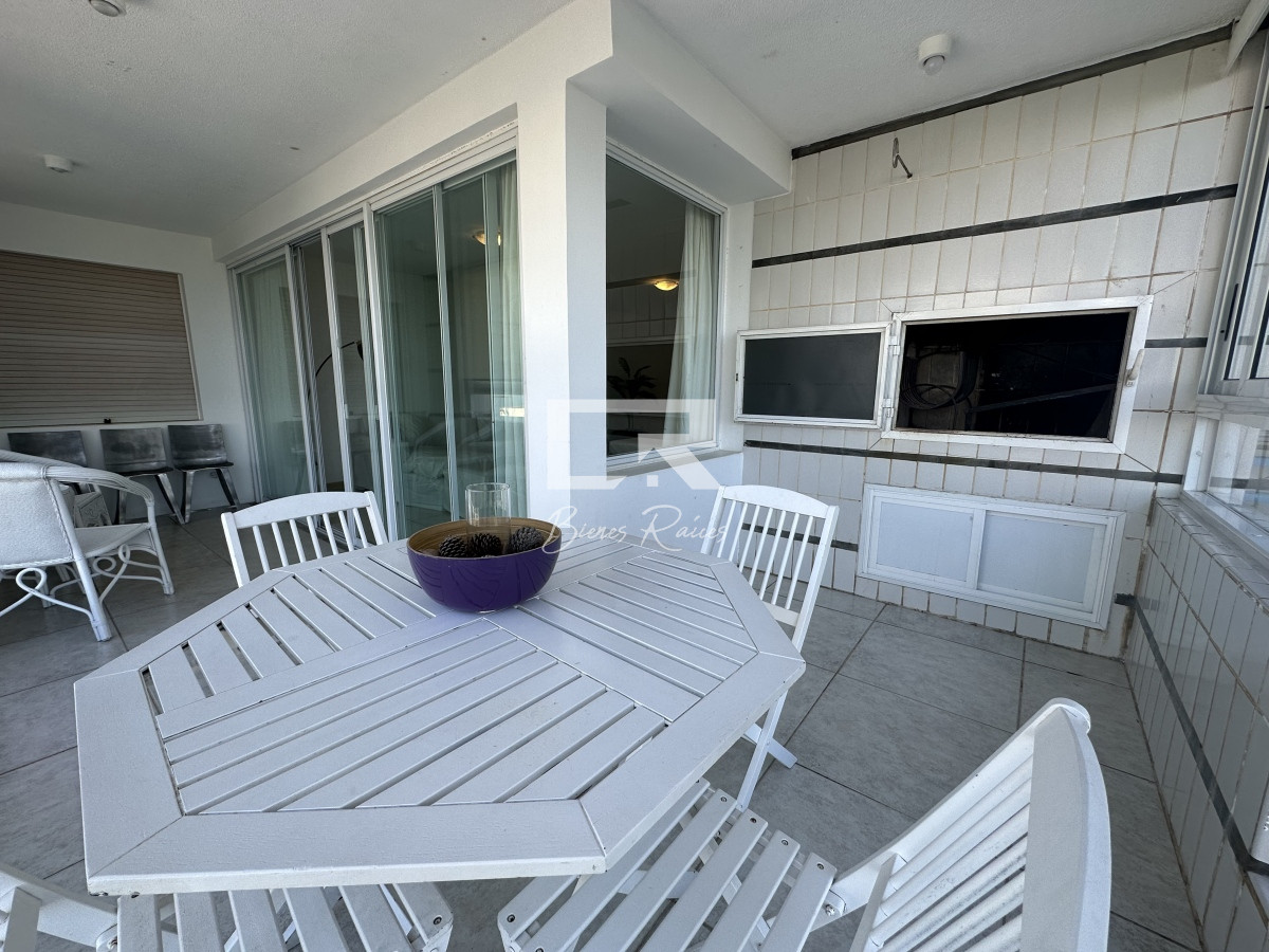 Apartamento ID.608 - EN VENTA 3 DORMITORIOS 2 EN SUITE !!!