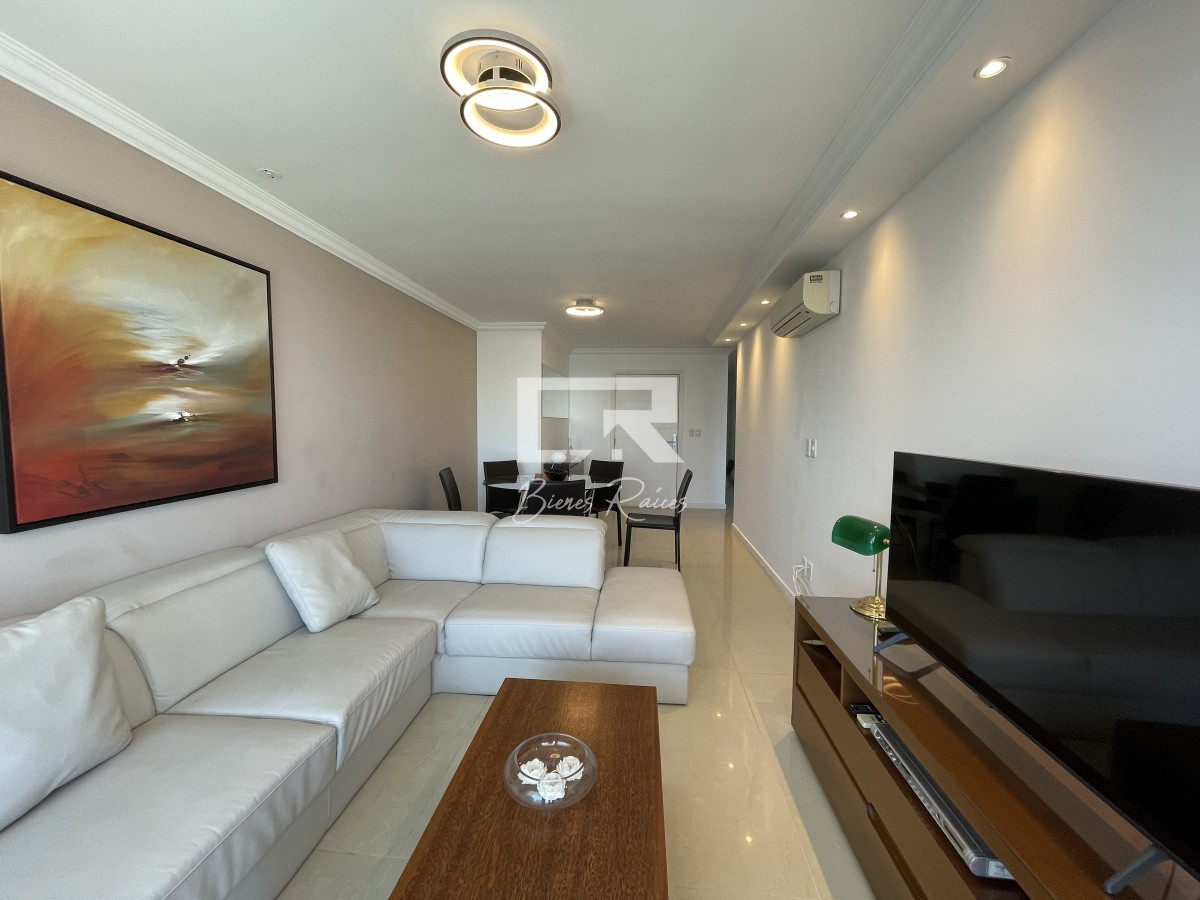 Apartamento ID.774 - Apartamento en Playa Mansa, Punta del Este