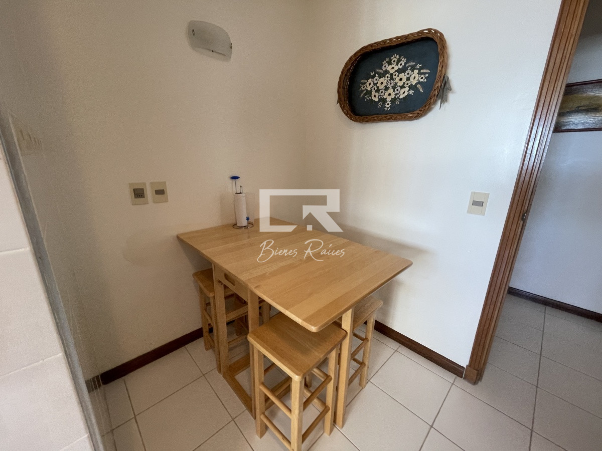 Apartamento ID.738 - BRAVA  3 DORMITORIOS , CON TODOS LOS SERVICIOS 